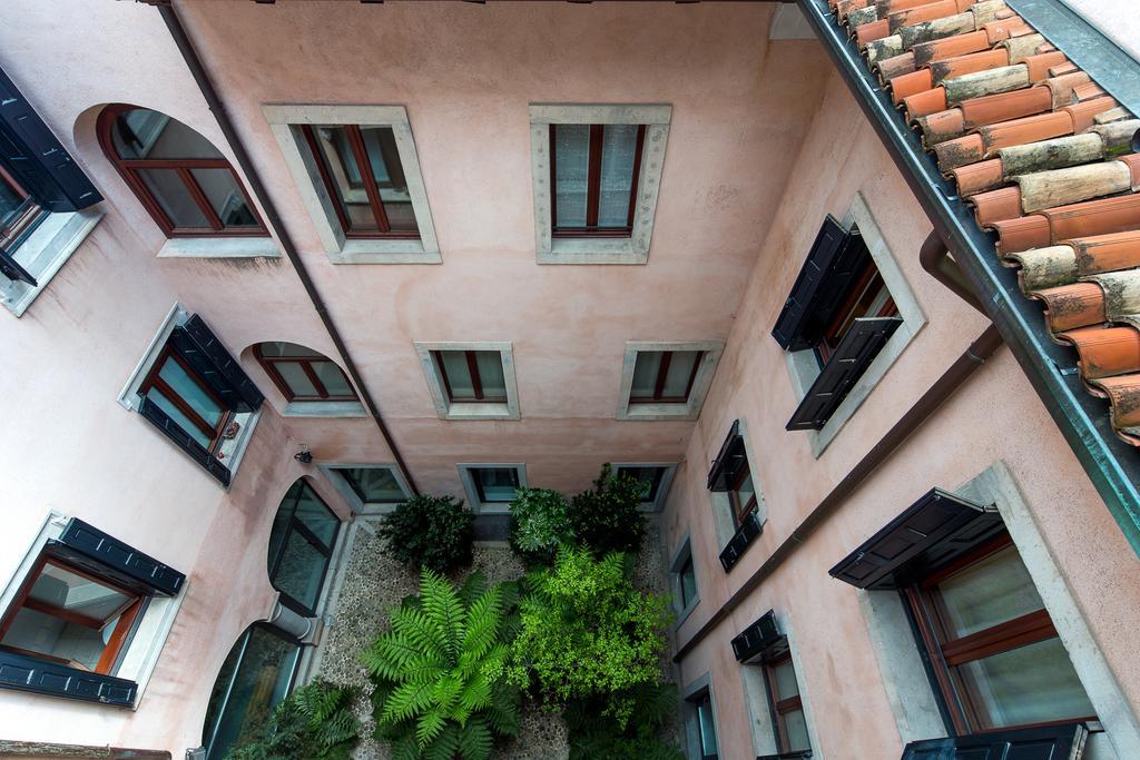Mercatovecchio Luxury Suites Udine Dış mekan fotoğraf